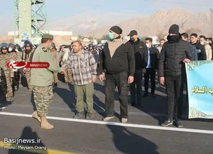 حاج قاسم سليماني، بزرگ پرچمدار و قهرمان ايران و جهان است