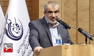 دشمن همواره می&zwnj;خواهد در زمان انتخابات به جمهوری اسلامی ضربه بزند/استکبارجهانی از راهپیمایی دشمن شکن اربعین، عصبانی است + عکس