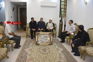 دیدار مدیر کانون بسیج اساتید دانشگاه آزاد قوچان با آزاده هشت سال دفاع مقدس در سالروز بازگشت آزادگان
