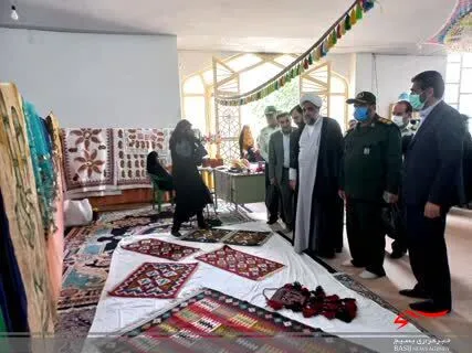 برپایی غرفه اقتصاد مقاومتی در لردگان