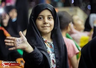اجتماع باشکوه &laquo;مهر فاطمی&raquo; در ورزشگاه آزادی
