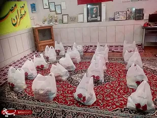 کمک مومنانه پایگاه منتظران مهدی در شب تاسوعای حسینی(عج)