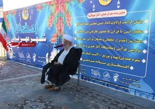 کمک به همنوع و دستگیری از نیازمندان از راه های رسیدن به رضای الهی است