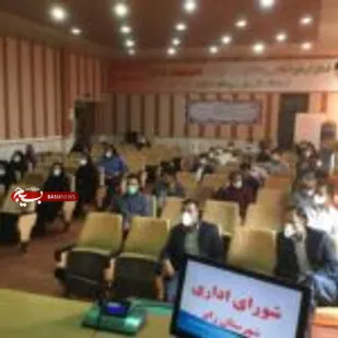 محور امنیت  روستا های  رابرپایگاههای مقاومت بسیج هستند.