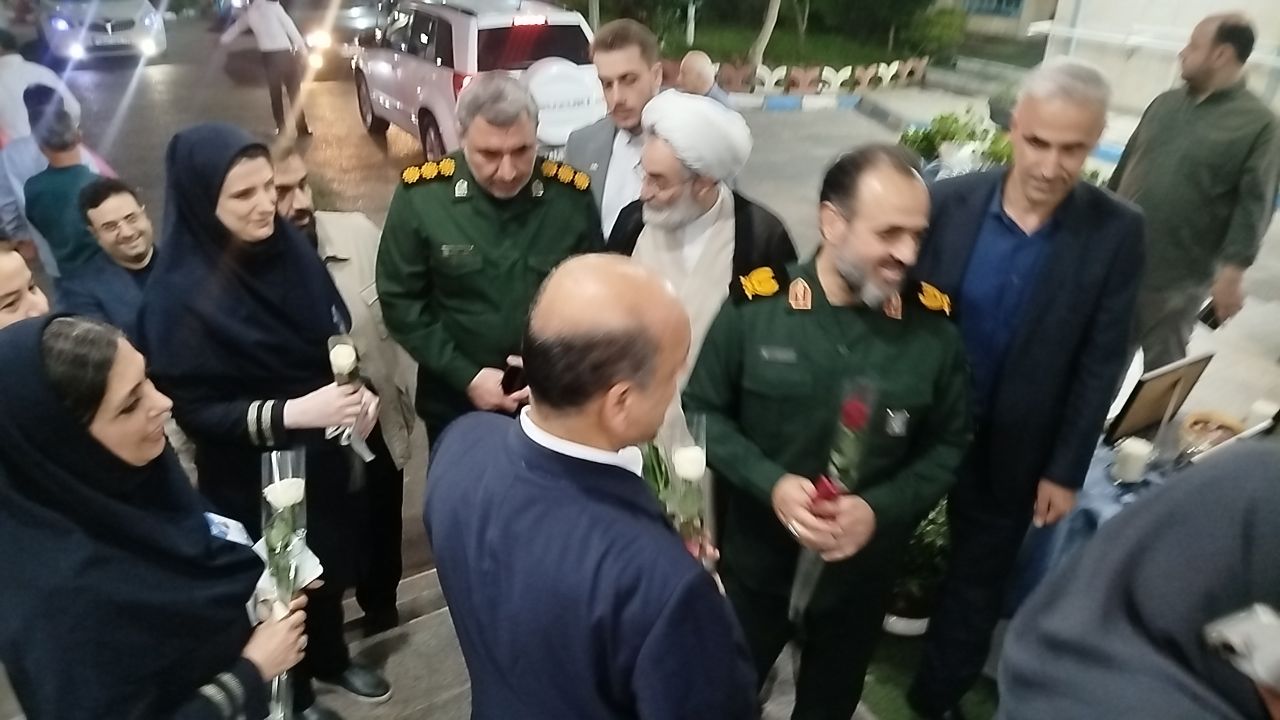 کادر درمان گیلان در هر شرایطی آماده خدمت به مردم است کادر درمان گیلان در هر شرایطی آماده خدمت به مردم است
