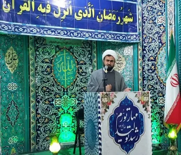 کشف حجاب، هم حرام شرعی و هم حرام سیاسی است