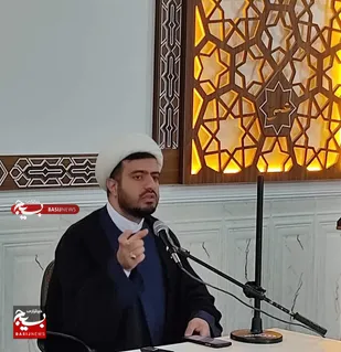 اخلاص، رمز ماندگاری خدمت در مسیر ولایت است