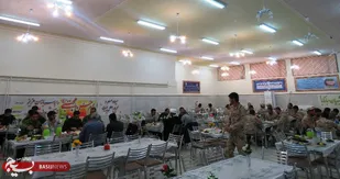 نشست صمیمی فرماندهان تیپ32 انصارالحسین(ع) همدان با سربازان