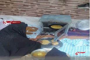 از توزیع 300 نان محلی تا 60 بسته معیشتی به خانواده های نیازمند در روستا مومن آباد در سرخه