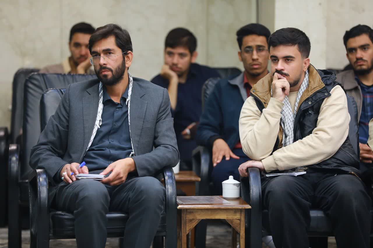 بسیج دانشگاه فرهنگیان، پیشگام پیوند علم و دین در تربیت معلمان باشد بسیج دانشگاه فرهنگیان، پیشگام پیوند علم و دین در تربیت معلمان باشد