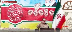دشمن دنبال وارونه جلوه دادن دستاوردهای انقلاب است