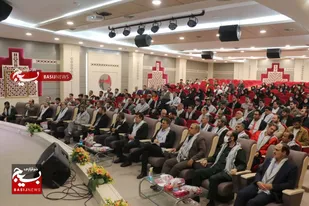 همایش طلایه داران اقتصاد مقاومتی  در زنجان برگزار شد