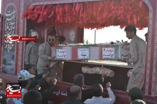 استقبال پرشور مردم آبدان از شهید گمنام