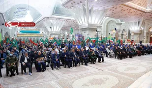 مراسم بزرگ جامعه کارگری و کارفرمایی به مناسبت سومین سالگرد شهادت شهید سلیمانی در حرم امام خمینی(ره) برگزار شد