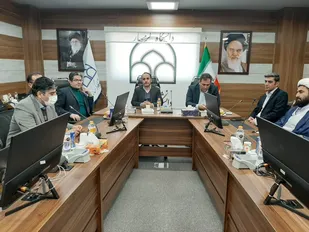 معاون فرهنگی و اجتماعی وزیر علوم با جمعی از دانشجویان و مسئولان دانشگاه گرمسار دیدار کرد