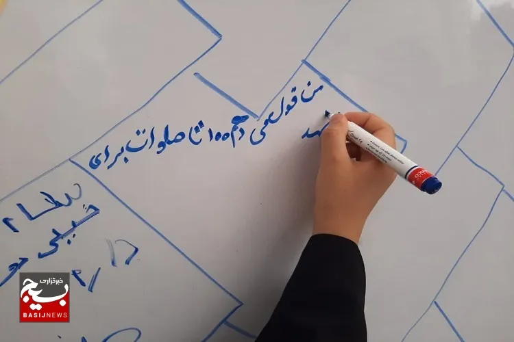 شکوه سال نو در حرم امن رضوی از طرح‌های خلاقانه محبوب رضا شو تا مهرانه شهدایی+عکس