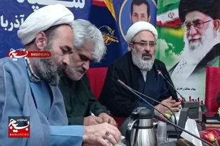 بسیج امروز باید  از انقلاب و ولایت جانانه دفاع کند