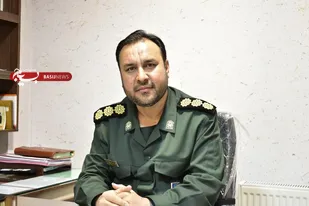 نشست صمیمی فرمانده سپاه ناحیه حر مشهد و رئیس آموزش و پرورش منطقه تبادکان