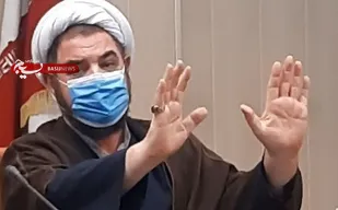دولت باید فکری برای تیم اقتصادی خودش بکند ، مردم در فشار هستند