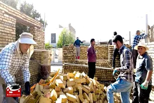 جهادگران ثامن&zwnj;الائمه(ع) در پروژه ساختمانی مهر شهرستان درگزین&nbsp;