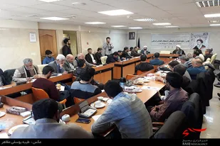 دوره آموزشی آشنایی با معارف انقلاب اسلامی در همدان