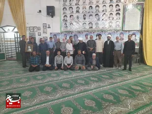 برگزاری برنامه شبی با رفیق شهید در شهر رویان+ تصاویر