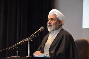 باید مراقب منافقین داخلی که سرشان در آخور بیگانگان است، باشیم/ ولایتمداری با گفتن و برای حفظ موقعیت نمی&zwnj;شود