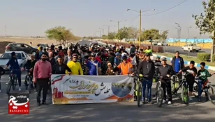 شکوه پیوند «پدر و پسرها» با رکاب‌زنی در تربت‌جام از نگاه دوربین بسیج