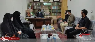 دیدار مسئولین بسیج دانشجویی دانشگاه های خمینی شهر با امام جمعه