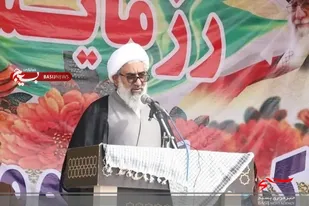 توزیع بسته های معیشتی مصداق دفاع از آرمانهای انفلاب است