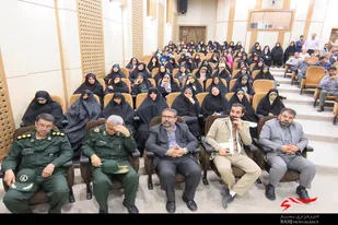 آیین رونمایی از کتاب &laquo;راز نجابت چشم&zwnj;هایت&raquo; در همدان برگزار شد