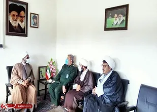 عالمان دین چراغ هدایت جامعه و حافظان دین مبین اسلام هستند