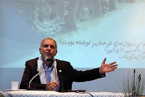 در بیشه شیر زوزه شغال معنا ندارد/ امروز با بهائیان می‌نشینند و چه بسا فردا در اسرائیل باشند