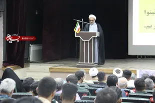 دشمن هشت سال جنگ را بر ما تحمیل کرد/ حمله به عقایدمان از اهداف دشمنان بود