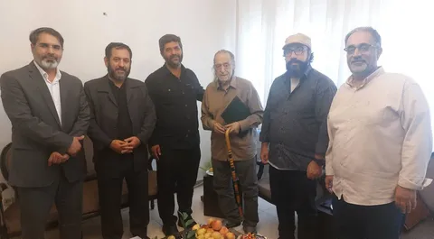 تجلیل رئیس بنیاد فرهنگی روایت فتح از یک عمر تلاش هنرمندانه هوشنگ توکلی / توکلی: جامعه و هنر امروز بیش از هر چیز به اخلاق نیازمند است