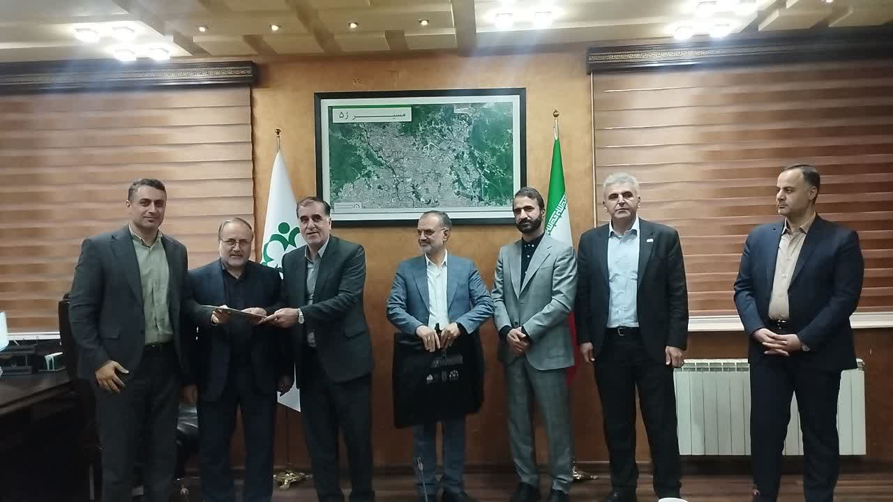 حمایت از نخبگان مسیر پیشرفت و مقاومت کشور را هموار میکند حمایت از نخبگان مسیر پیشرفت و مقاومت کشور را هموار میکند