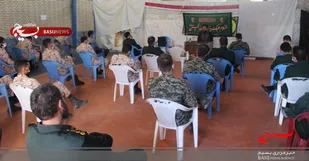 یکی از عوامل موثر در رشد انسانها اخلاق خوب است
