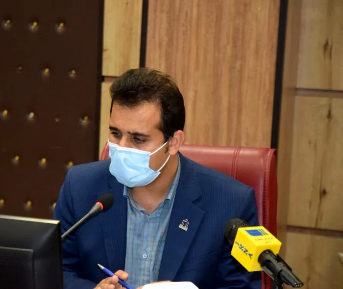 مسوولان برای افزایش سهمیه واکسن ایلام رایزنی کنند