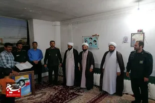 تجلیل از خانواده دو شهید روحانی توسط سپاه زرین دشت