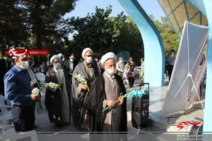 هفدهمین سالگرد خاکسپاری شهدای گمنام دانشگاه آزاد اسلامي واحد نجف آباد