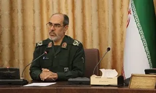 معضلات جامعه با نهادینه کردن فرهنگ ایثار و شهادت ریشه&zwnj;کن می&zwnj;شود