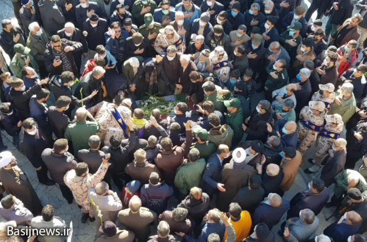 برگزاری مراسم تشییع پیکر پاک ۲ شهید گمنام در شهرستان سنقروکلیایی