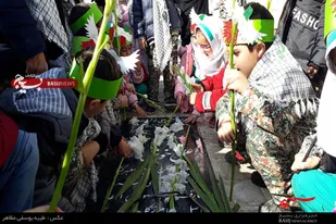 عطرافشانی مزار شهدا با حضور نوآموزان مهد قرآنی ریحانه همدان