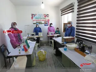 بازدید فرمانده سپاه روح الله استان مرکزی از کارگاه تولید ماسک در روستای فشک فراهان