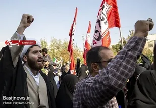 بدرقه باشکوه آرمان/ پیکر طلبه بسیجی شهید علی&zwnj;وردی در تهران تشییع شد