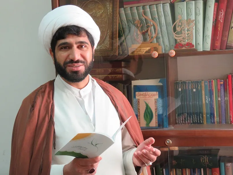 مبارزه نفس با تمایلات شیطانی محور روزه و روزه‌داری