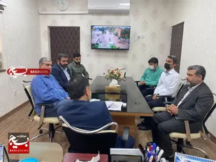 دیدار نوروزی جانشین ایثارگران کل سپاه و جمعی از فرماندهان با فرمانده مرکز بسیج شهید تندگویان
