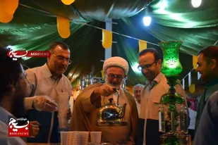 برپایی جشن میلاد امام رضا (ع) در محل چایخانه حضرت در شاهرود+ تصاویر