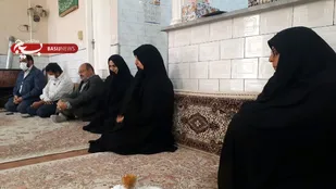 دیدارخانواده شهید مدافع حرم سردار شهیدمصطفی زاهدی