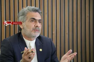 از صدای مداحان در مرکز حقوقی تا تربت کربلا روی میز مشاوره / مرکز وکلا محل اندیشه و تحلیل است